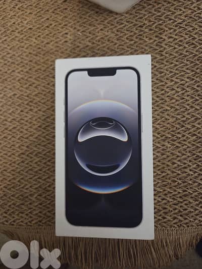 iPhone 16e