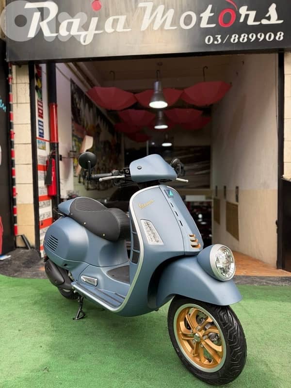 2026 Vespa Officina 8 300 cc okm 1
