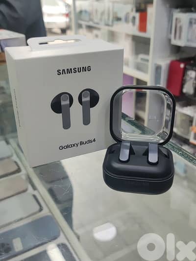 Samsung Galaxy buds 4 used