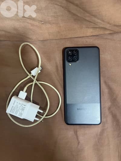 SAMSUNG A12