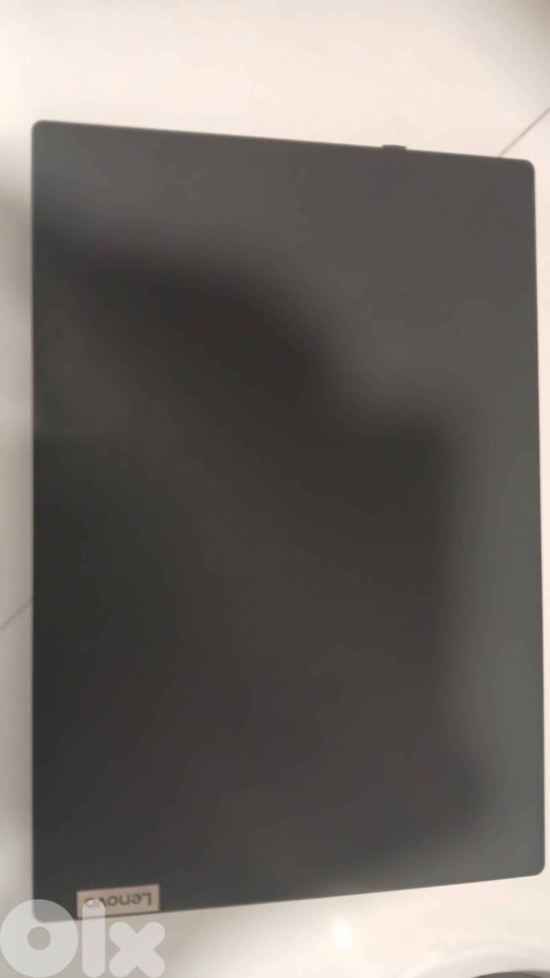 lenovo ryzen3 3250u, 2gb vram , 12gb ram , ssd 1,5t , 349$ 5