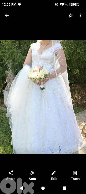 Wedding dress