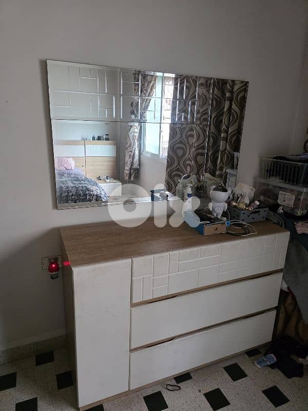 King Bedroom 2