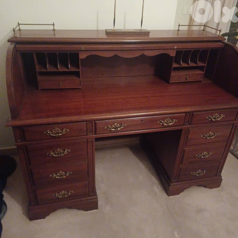 Antique wood decorative desk 1