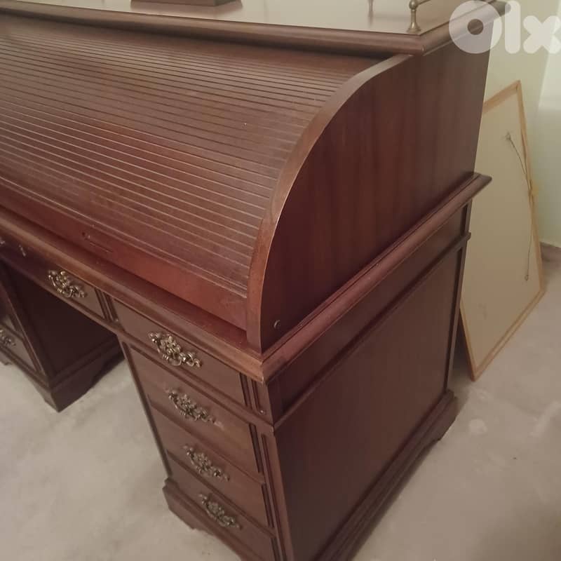 Antique wood decorative desk 5