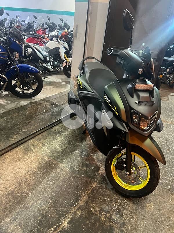 Yamaha Ray Zr 125 3