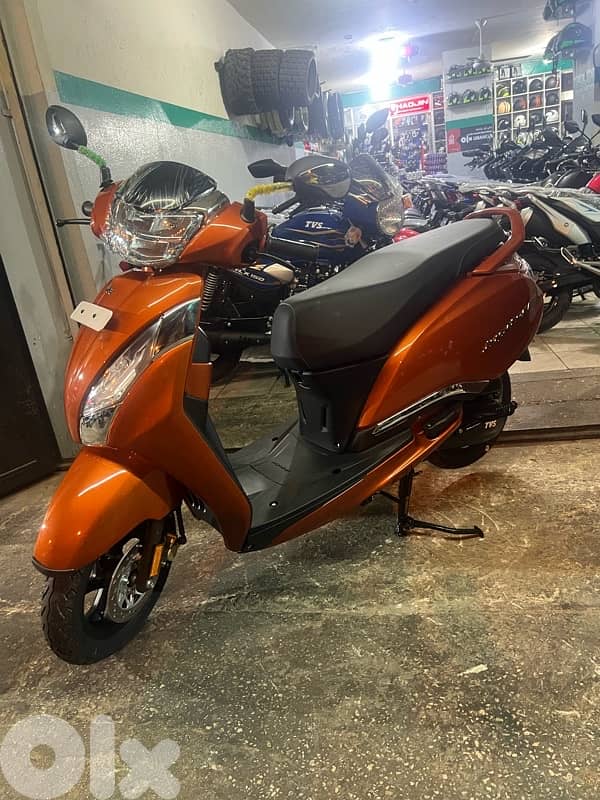 TVS Jupiter 125 2