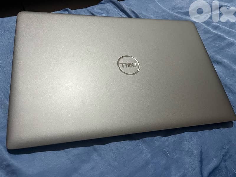 Dell Latitude 5540 2