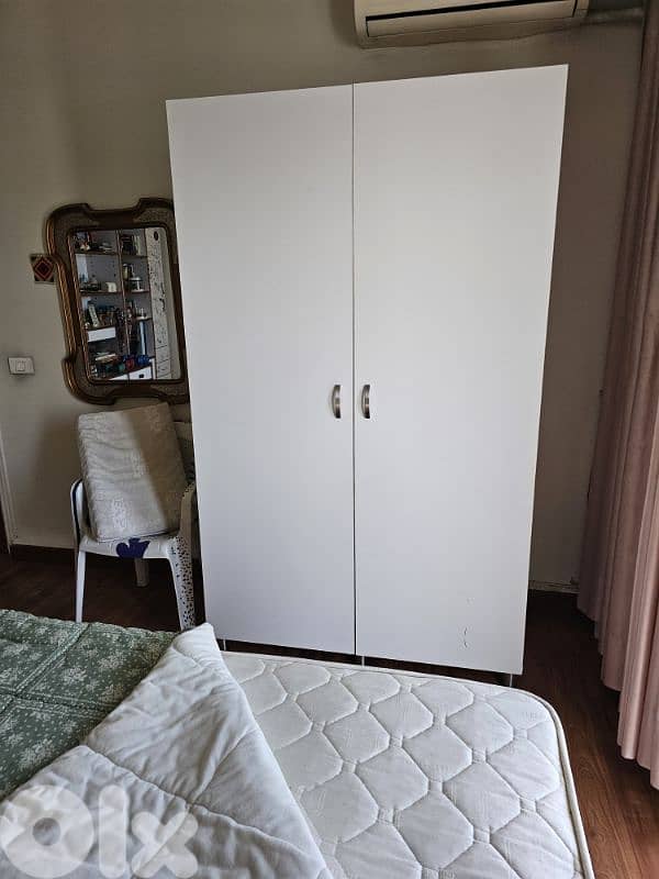 A full modern bedroom. 1