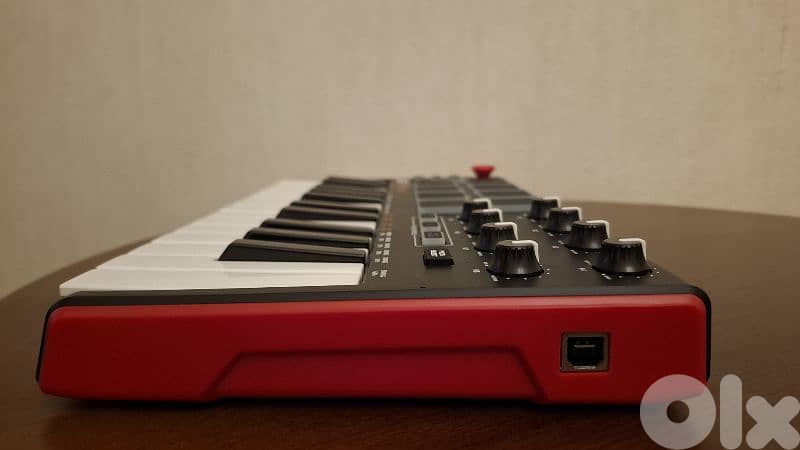 AKAI MPK MINI 2 2