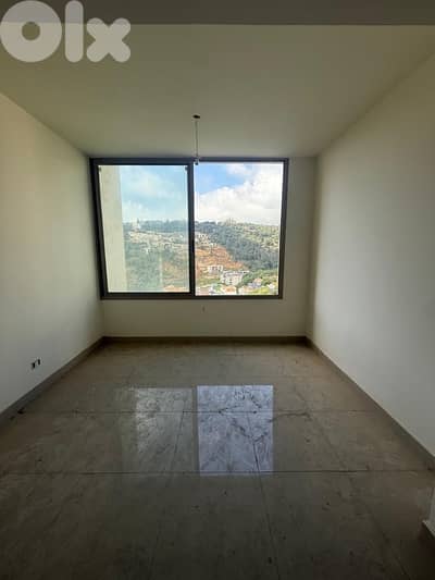 Apartment For Sale in Mansourieh 160000$ شقة للبيع في المنصورية