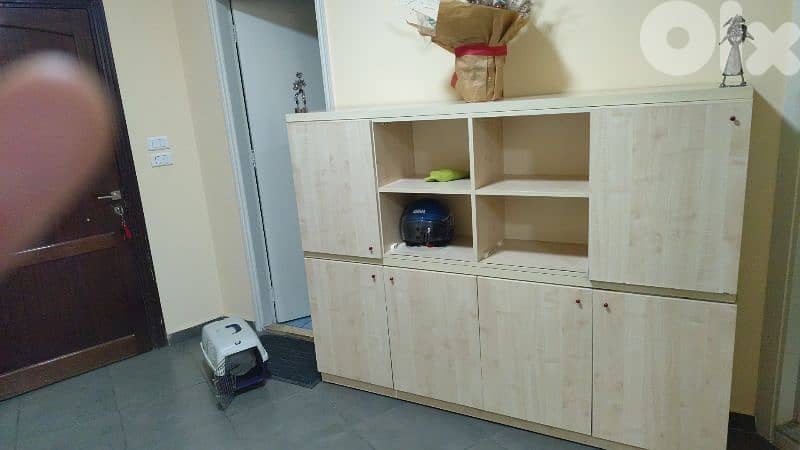 Office furniture 1