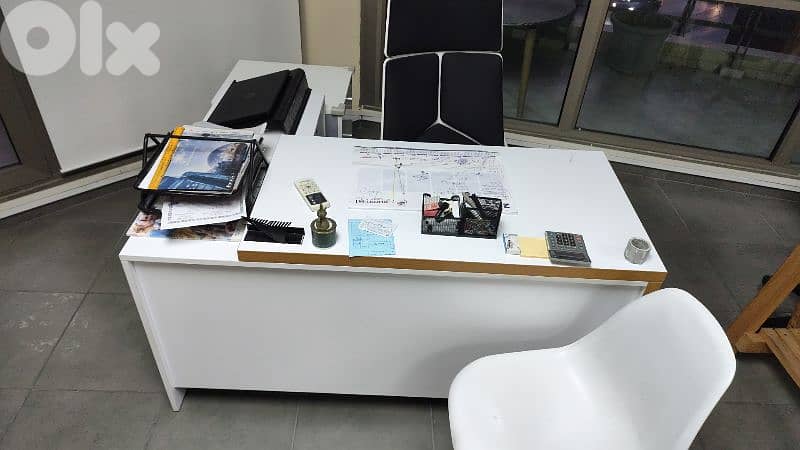 Office furniture 7