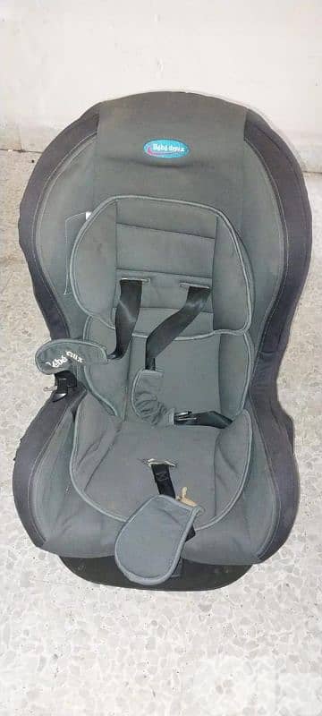 car seats and strollers 1