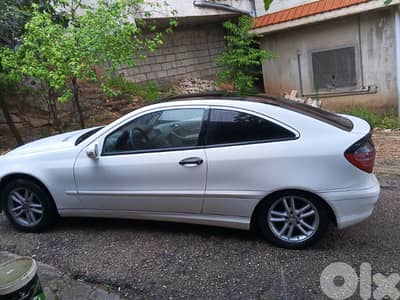 Mercedes-Benz C-Class 2002