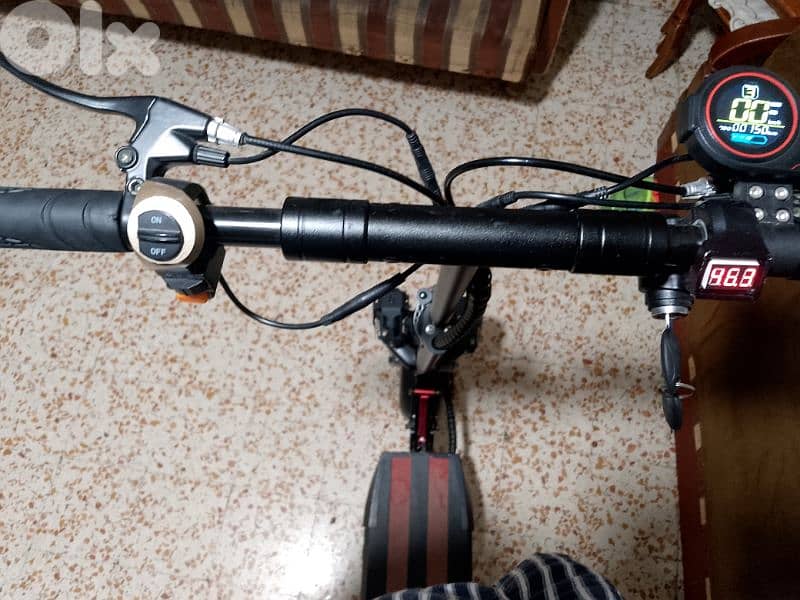 ES502 ELECTRIC SCOOTER 3