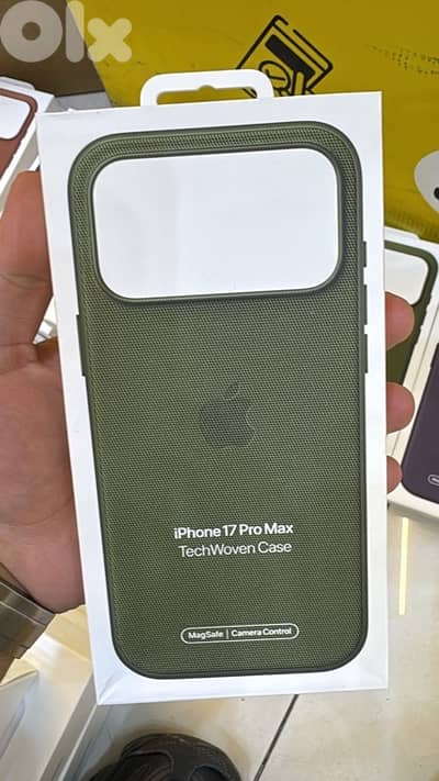 Apple Techwoven Case 17 pro Max Green 75$