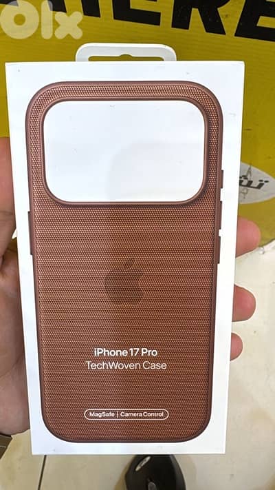 Apple Techwoven Case 17 pro Sienna