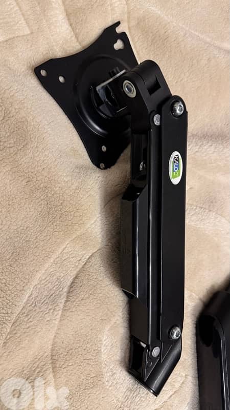 Kaloc KLC-DS200-B Monitor Arm Stand 15″-32″ 8