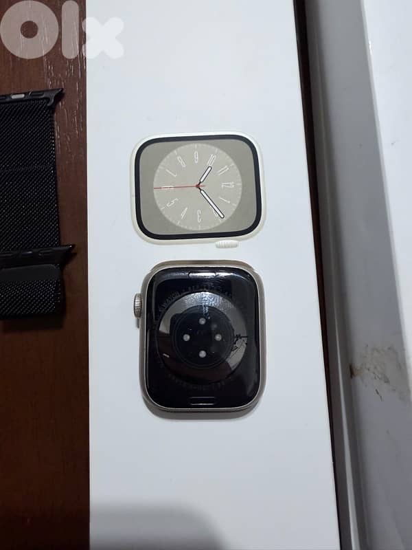 apple Watch series 8 45mm 3