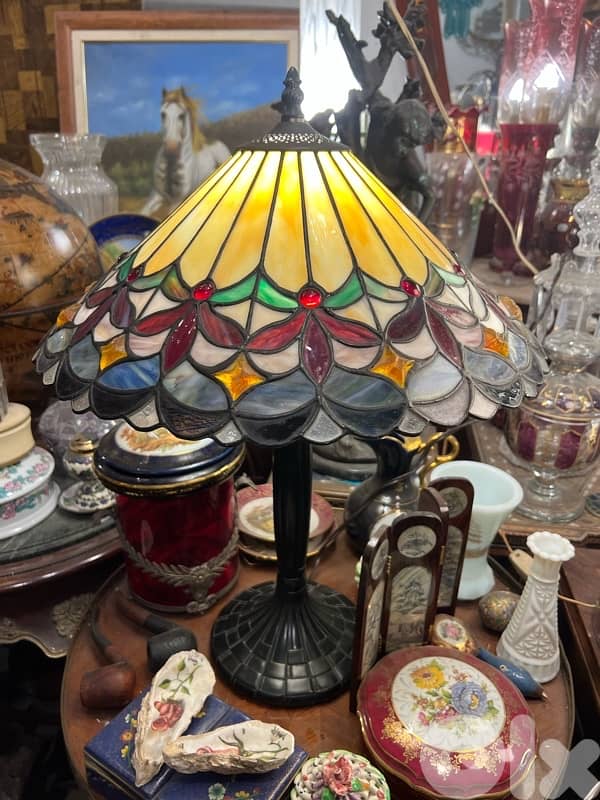 Vintage 2 Antique table lamp tiffany & bronze made in USA. 1