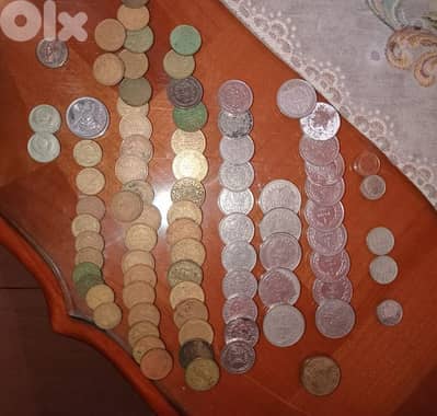 vintage coins arround 80 pieces