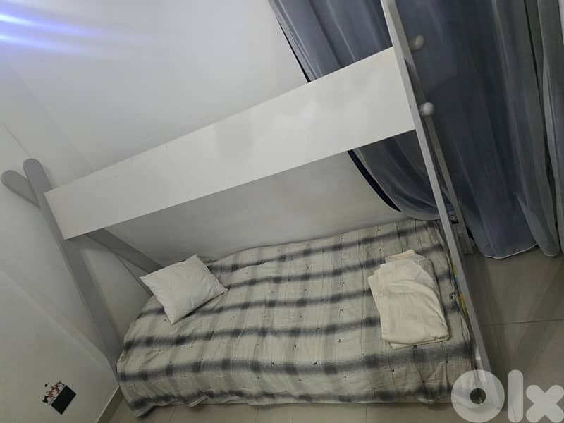 Home Center Bed and Closet 5