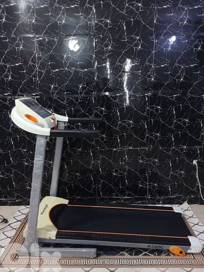 2.0HP Motor power,TREADMILL MODEL Koniega Home Fitness, made in Taiwan