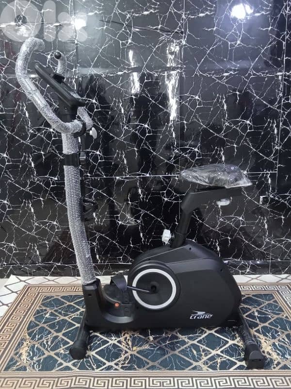 exercise spinning bike model GRANE, max user weight 120. KG 2