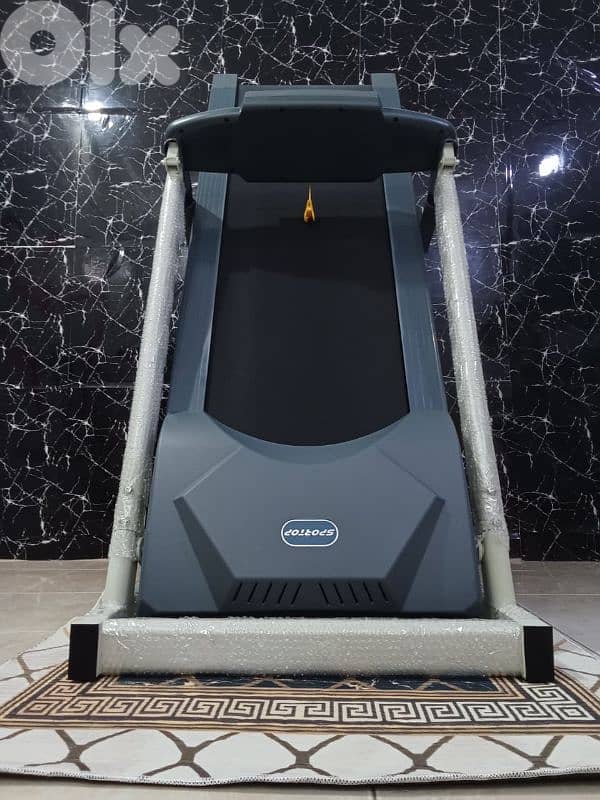4.0HP,Heavy Duty Treadmill model sportop ,With automatical incline 5