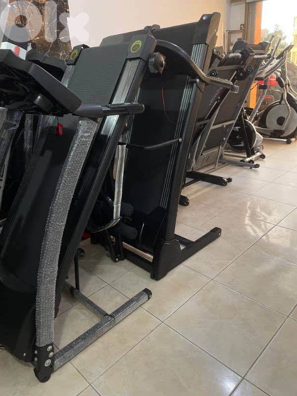 __A Store of All Cardio machines sports , different sizes & conditions 7