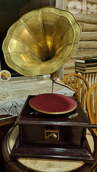 New gramophone, never used
