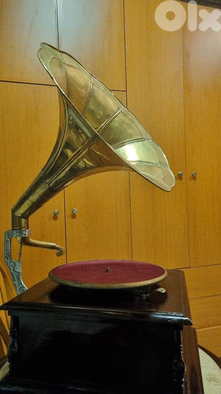 New gramophone, never used 1