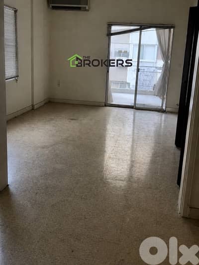 Apartment for Rent in Mar Elias شقة للايجار في مار الياس