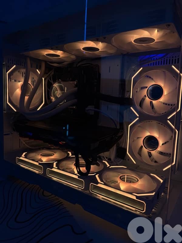 pc only 500$ super clean and running smoothly 2
