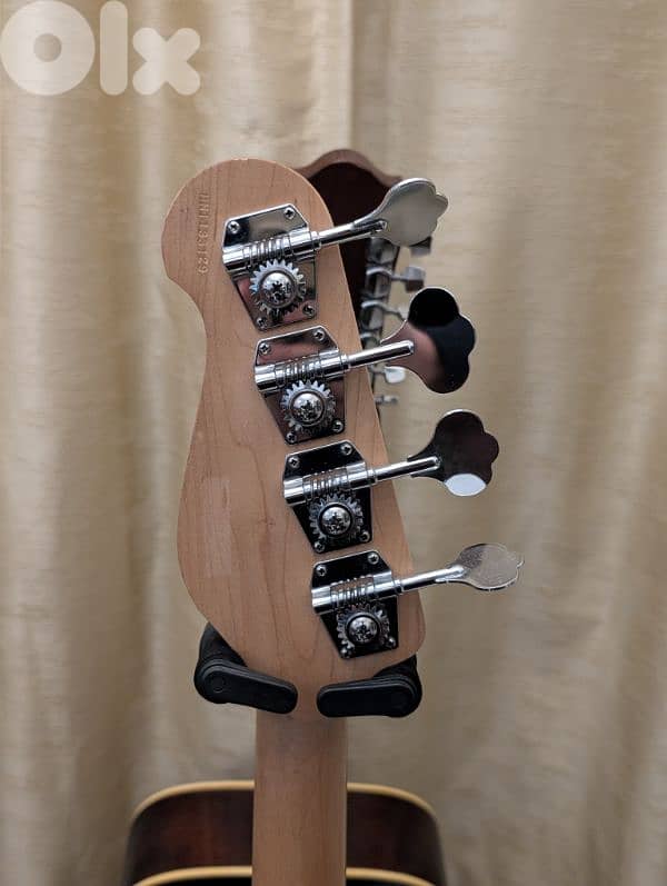 Yamaha bass 2