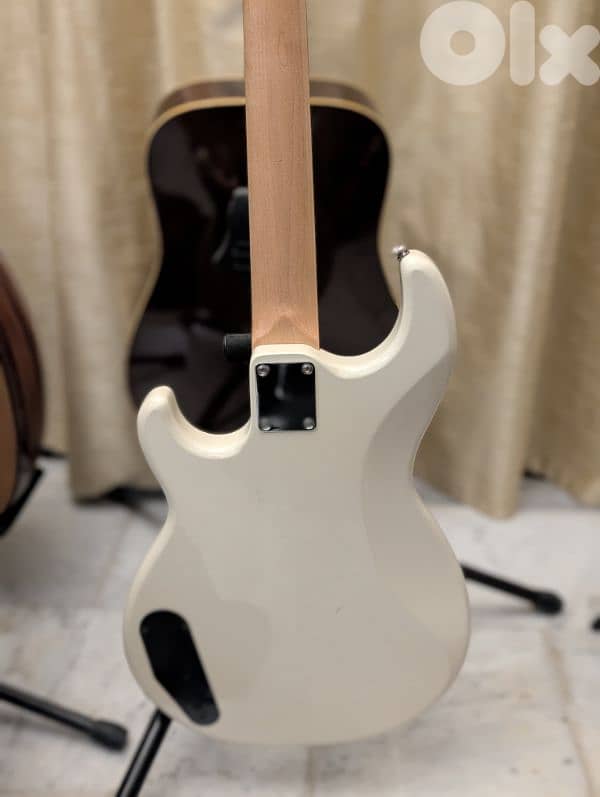 Yamaha bass 5