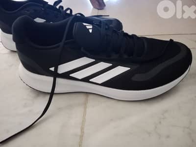 New sports shoes Adidas runfalcon size 45