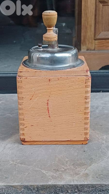 antique 4