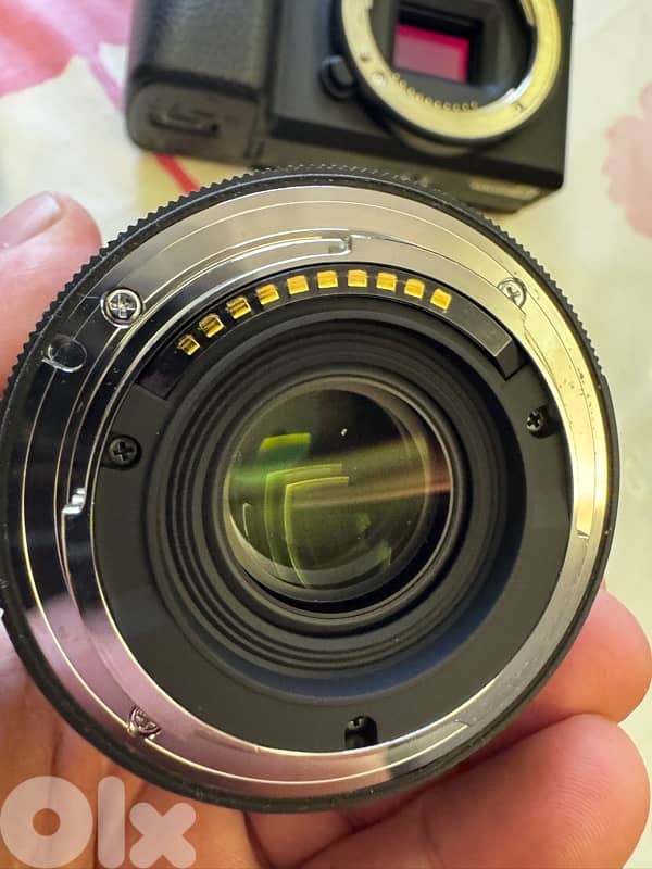 Sony a6400 with sigma lens 56mm 1.4 3