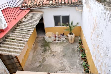 Spain get your residency! house 3 floors need renovation #008115