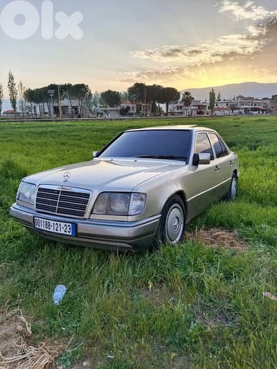 Mercedes-Benz E-Class 1995