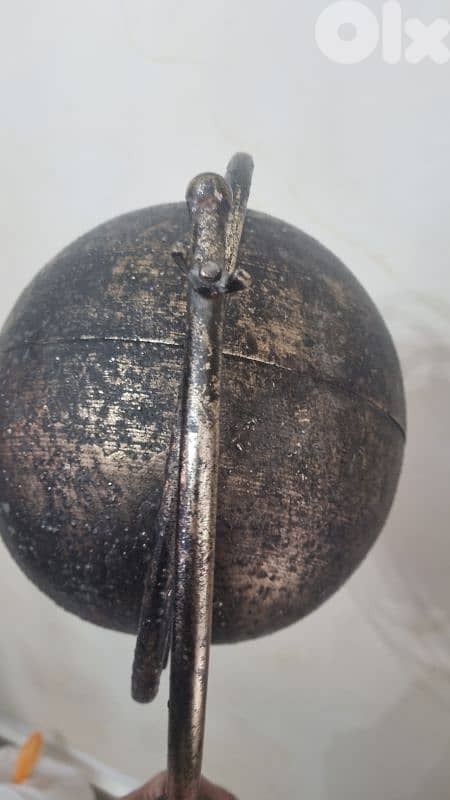 rare exclusive Dutch country field globe 2