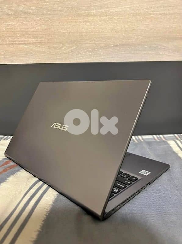 ASUS Laptop 2