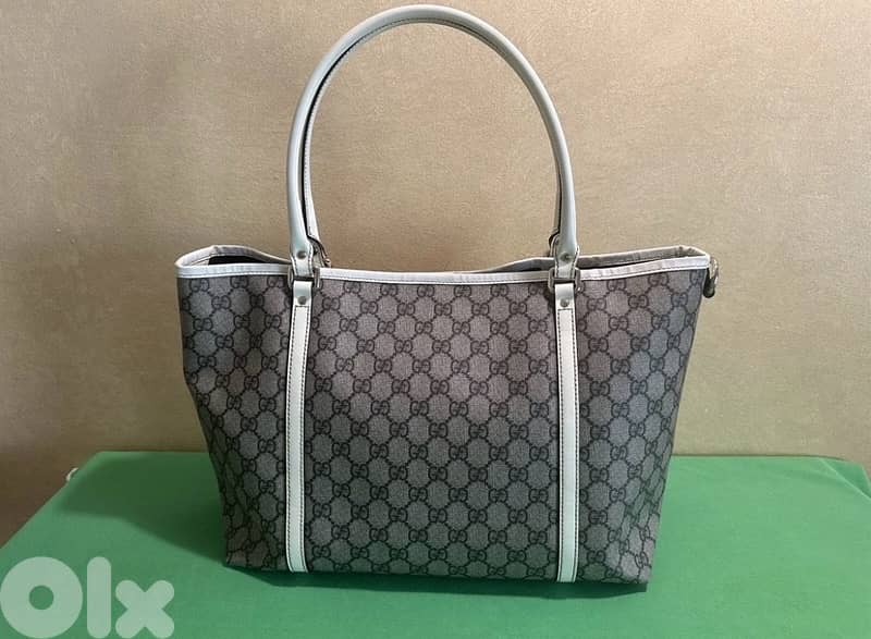 Gucci GG 1