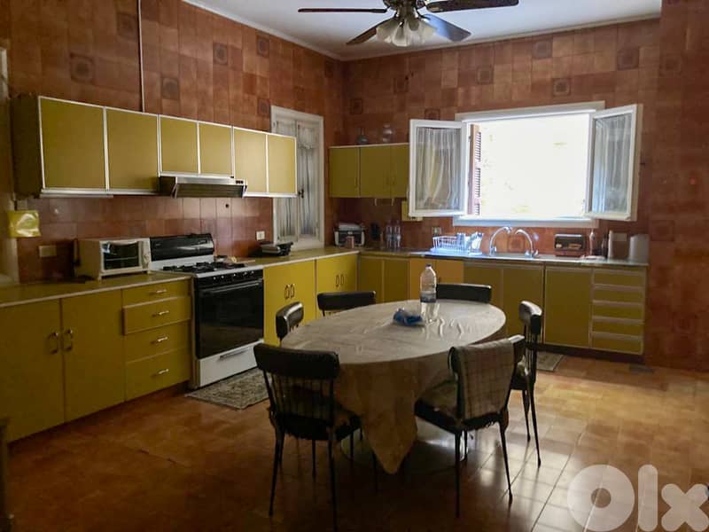 1,250 SQM Full Building in Naccache/Rabieh, Metn 4