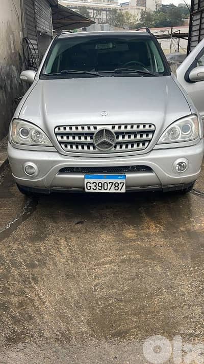 Mercedes-Benz ML-Class 2002