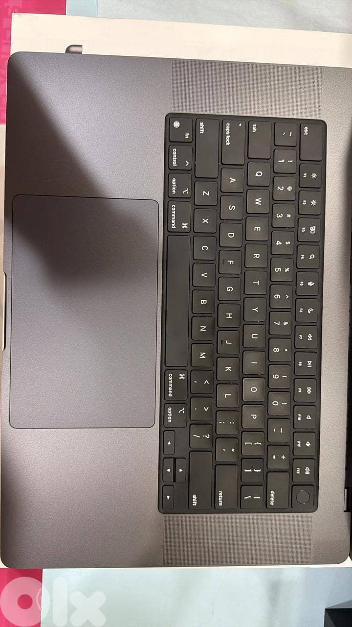 MacBook M4 Pro 16 / 48GB Ram DDR5 / 512GB Nvme / Like New 2