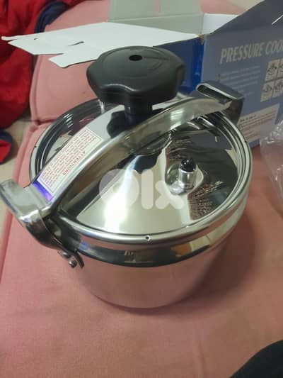 Pressure cooker