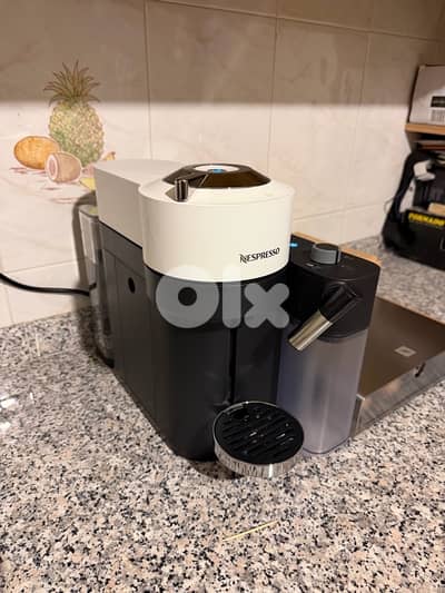 Coffee Machine Nespresso Lattissima Highest Quality